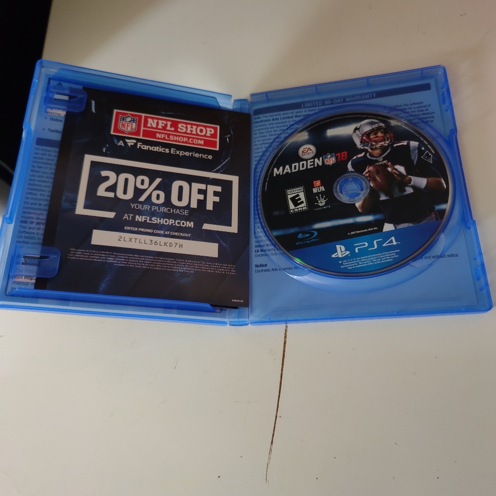 PS4 MADDEN NFL 18 GAME - Picture 2 of 3